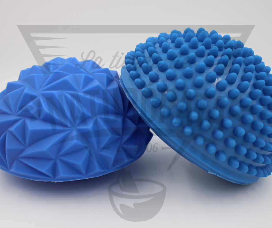 Mini Pelota de Equilibrio (Mini Bosu) -Mini Half Spike Ball