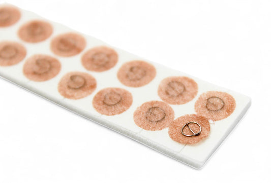 Tira de Tachuela con Parche Adhesivo (20 piezas)